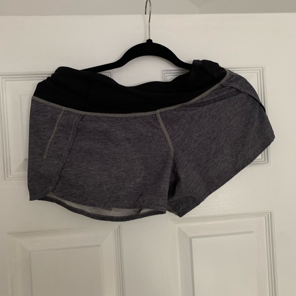 Women’s Small Lululemon Shorts Lot of 2 - Picture 3 of 5